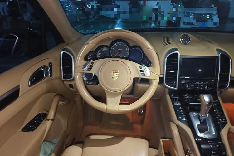 Used Porsche Cayenne 2011 Cayenne S Hybrid 3.0T Steering Wheel