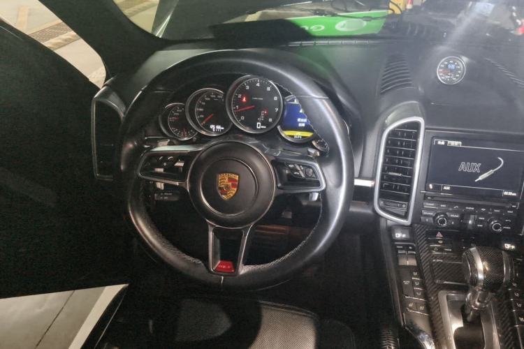 Used Porsche Cayenne  Steering Wheel