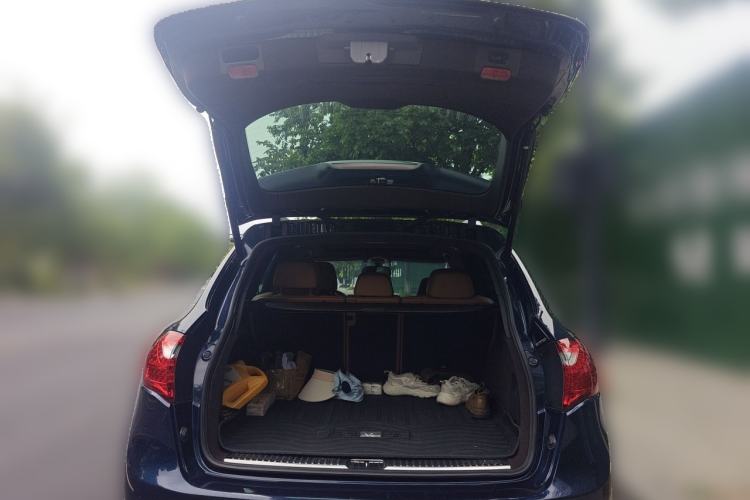 Used Porsche Cayenne 2011 Cayenne 3.0T Trunk