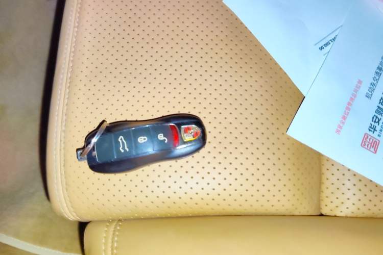 Used Porsche Cayenne 2011 Cayenne 3.0T Vehicle Key