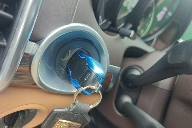 Used Porsche Cayenne 2011 Cayenne 3.0T Vehicle Key
