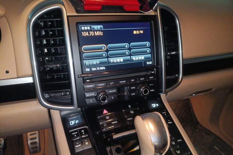 Used Porsche Cayenne 2011 Cayenne 3.0T Audio And AC Panel