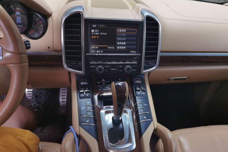 Used Porsche Cayenne 2011 Cayenne 3.0T Audio And AC Panel