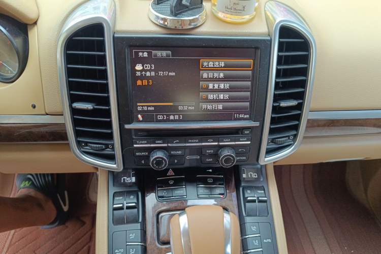 Used Porsche Cayenne 2011 Cayenne S Hybrid 3.0T Audio And AC Panel