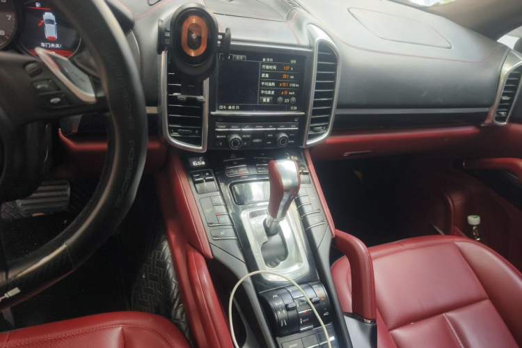 Used Porsche Cayenne 2011 Cayenne 3.0T Audio And AC Panel