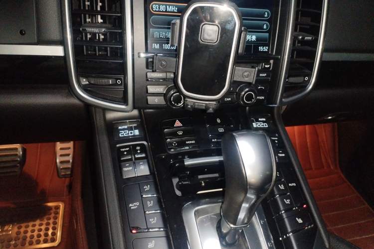 Used Porsche Cayenne 2011 Cayenne 3.0T Audio And AC Panel