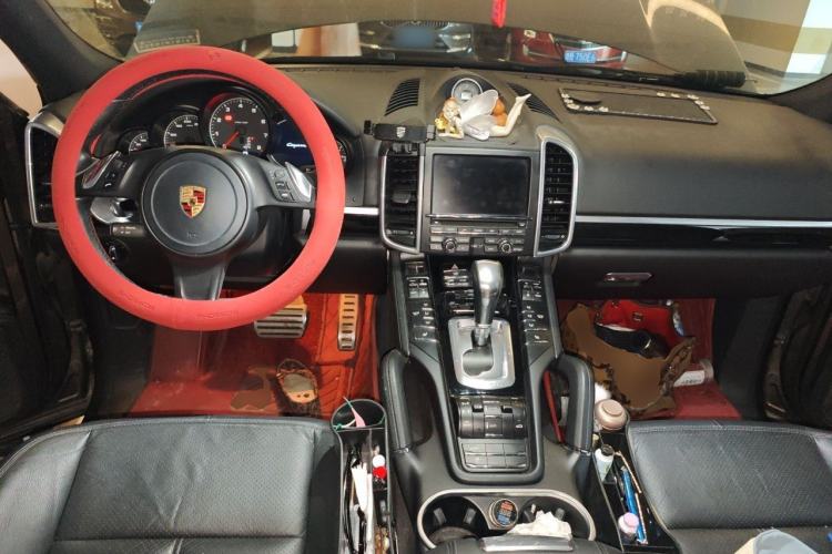 Used Porsche Cayenne 2011 Cayenne 3.0T Center Console