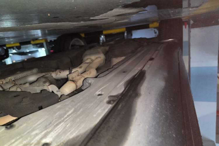 Used Porsche Cayenne 2011 Cayenne 3.0T Chassis Front Right