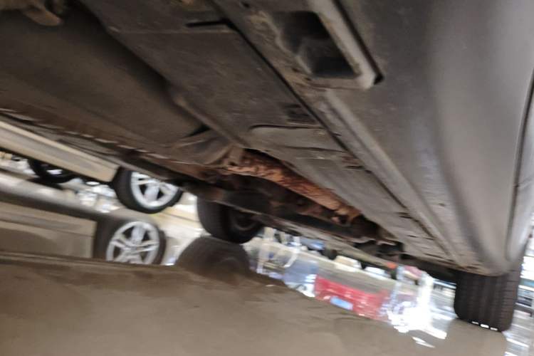 Used Porsche Cayenne 2011 Cayenne 3.0T Chassis Rear Right