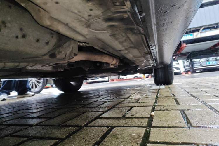 Used Porsche Cayenne 2011 Cayenne 3.0T Chassis Rear Right