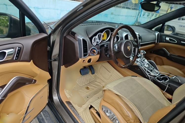 Used Porsche Cayenne 2011 Cayenne Turbo 4.8T Driver Seat