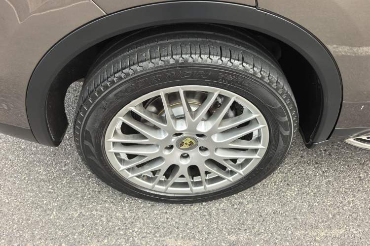 Used Porsche Cayenne 2011 Cayenne 3.0T Exterior 10