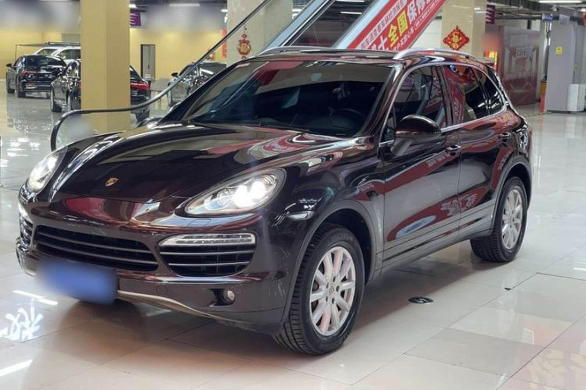 Used Porsche Cayenne 2011 Cayenne 3.0T Front Left 45 Deg