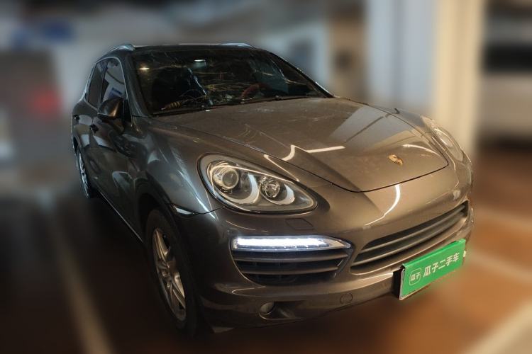 Used Porsche Cayenne 2011 Cayenne 3.0T Front Right 45 Deg
