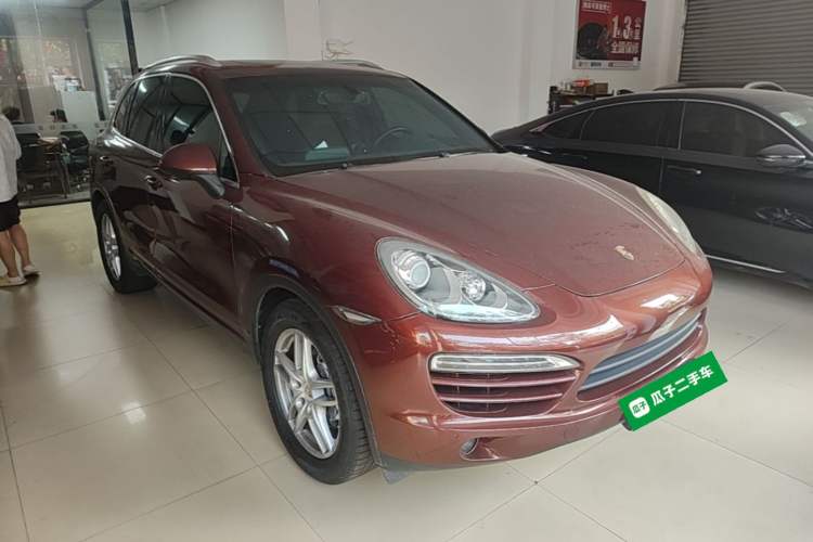 Used Porsche Cayenne 2011 Cayenne 3.0T Front Right 45 Deg