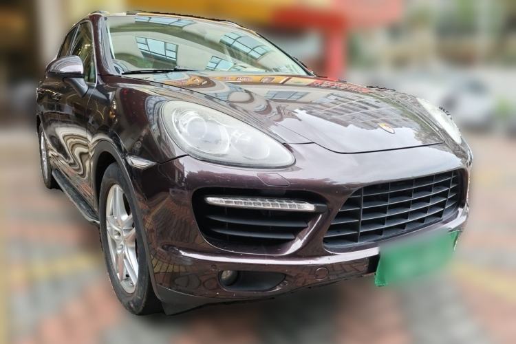 Used Porsche Cayenne 2011 Cayenne S 4.8L Front Right 45 Deg