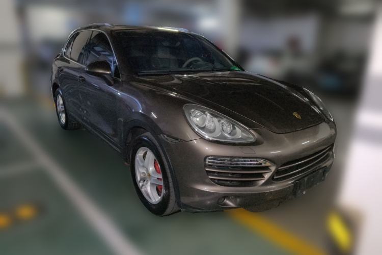 Used Porsche Cayenne 2011 Cayenne 3.0T Front Right 45 Deg