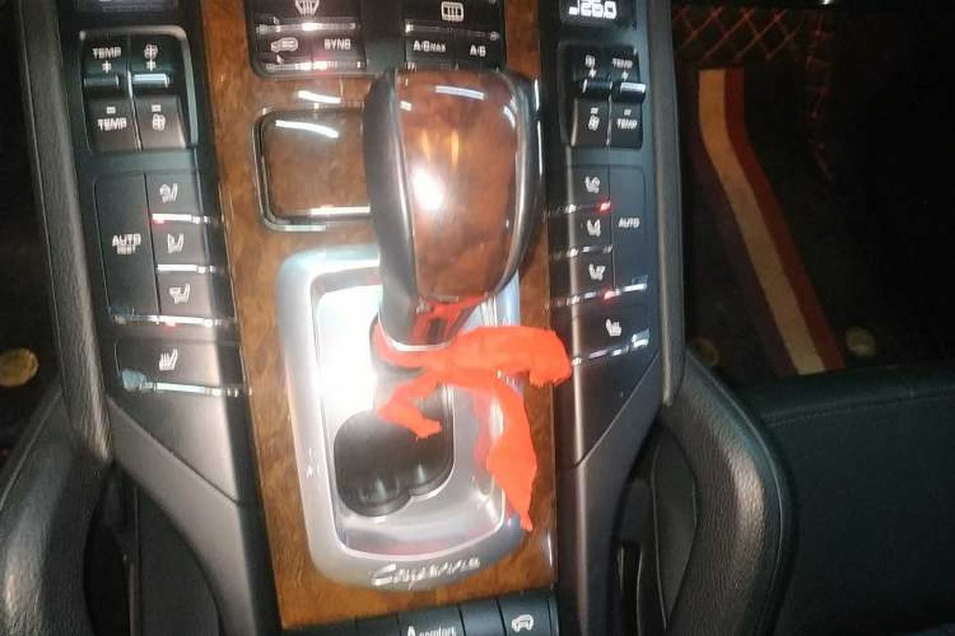 Used Porsche Cayenne 2011 Cayenne 3.0T Gear Lever