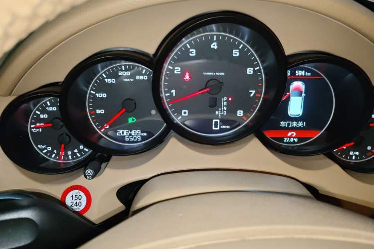 Used Porsche Cayenne 2011 Cayenne 3.0T Instrument Cluster