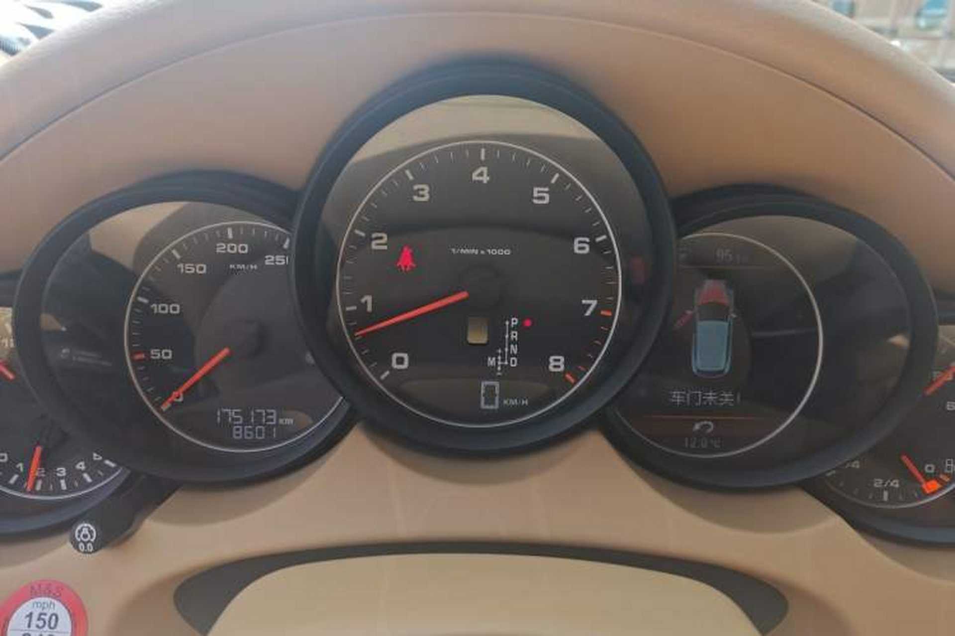 Used Porsche Cayenne 2011 Cayenne 3.0T Instrument Cluster