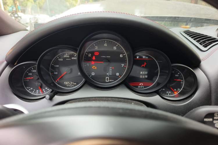 Used Porsche Cayenne 2011 Cayenne 3.0T Instrument Cluster