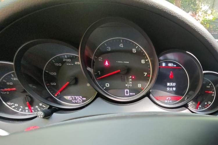Used Porsche Cayenne 2011 Cayenne 3.0T Instrument Cluster