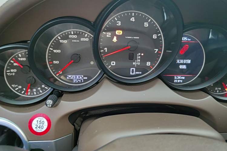Used Porsche Cayenne 2011 Cayenne 3.0T Instrument Cluster