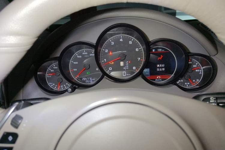 Used Porsche Cayenne 2011 Cayenne 3.0T Instrument Cluster