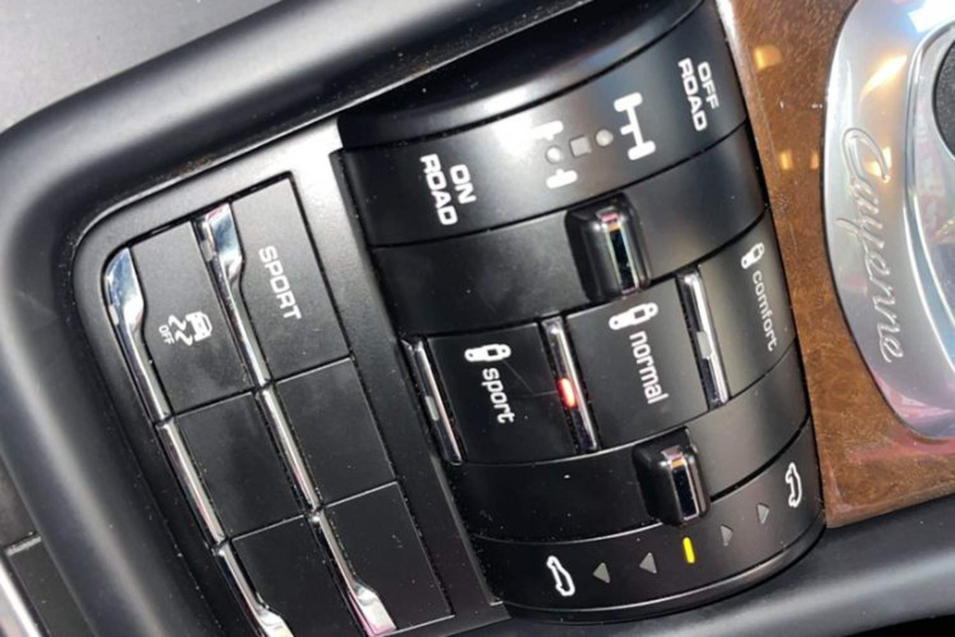 Used Porsche Cayenne 2011 Cayenne 3.0T Interior 7
