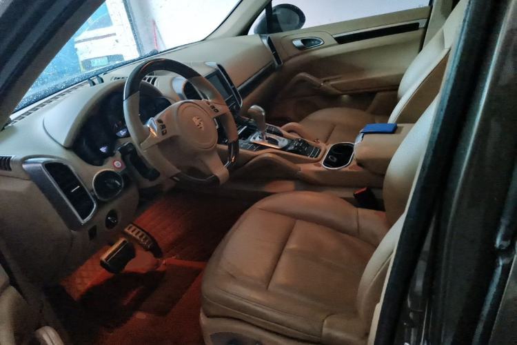 Used Porsche Cayenne 2011 Cayenne 3.0T Left Front Seat