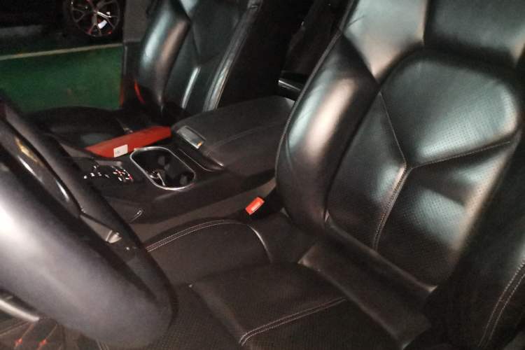 Used Porsche Cayenne 2011 3.6L automatic transmission U.S. specification Left Front Seat