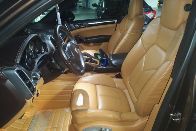 Used Porsche Cayenne 2011 Cayenne 3.0T Left Front Seat