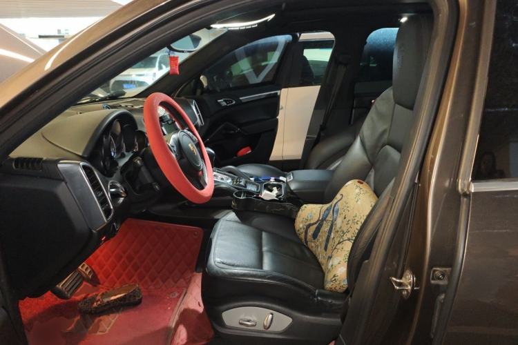 Used Porsche Cayenne 2011 Cayenne 3.0T Left Front Seat