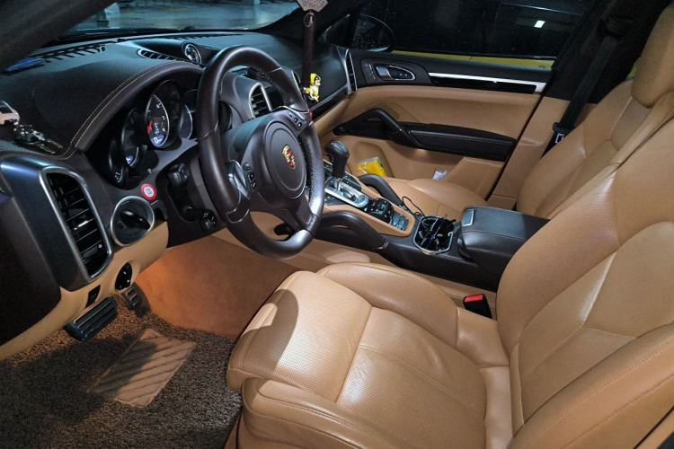Used Porsche Cayenne 2011 Cayenne 3.0T Left Front Seat