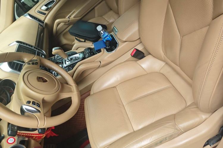 Used Porsche Cayenne 2011 Cayenne S 4.8L Left Front Seat