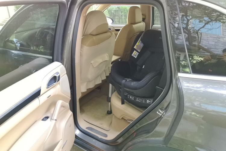 Used Porsche Cayenne 2011 Cayenne S Hybrid 3.0T Left Rear Seat