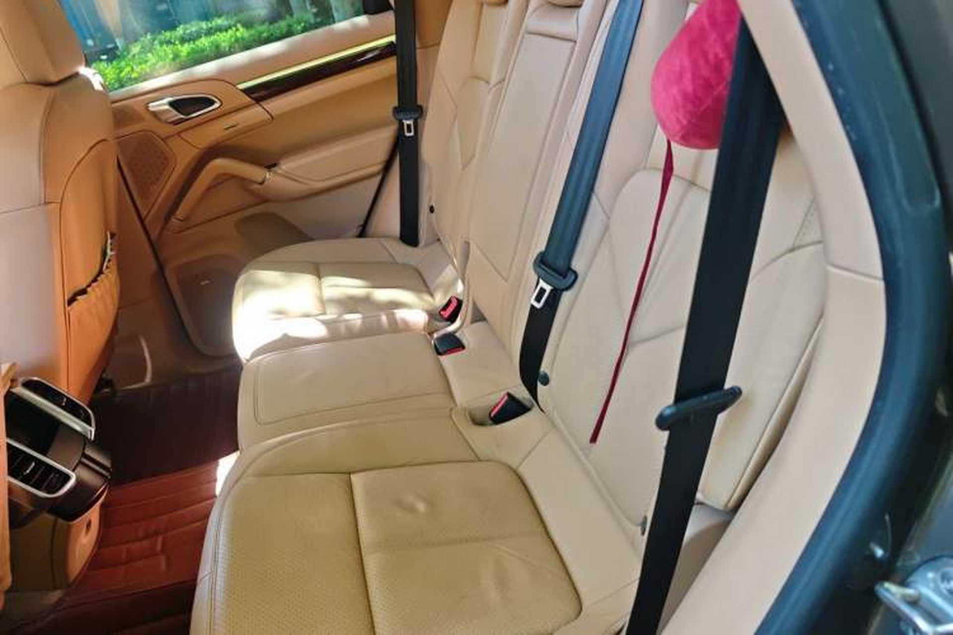 Used Porsche Cayenne 2011 Cayenne 3.0T Left Rear Seat