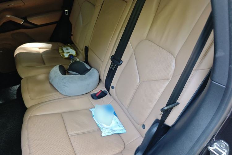 Used Porsche Cayenne 2011 Cayenne 3.0T Left Rear Seat
