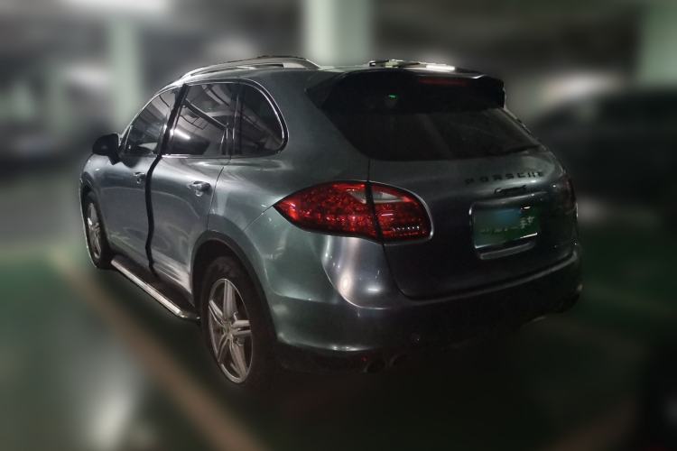 Used Porsche Cayenne 2011 3.6L automatic transmission U.S. specification Rear Left 45 Deg