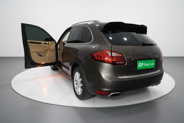 Used Porsche Cayenne 2011 Cayenne 3.0T Rear Left 45 Deg