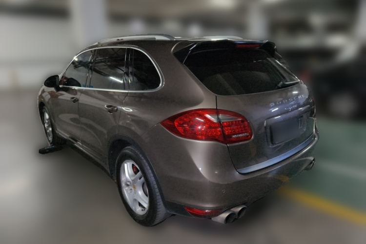 Used Porsche Cayenne 2011 Cayenne 3.0T Rear Left 45 Deg