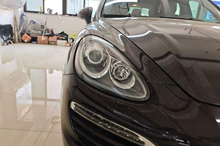 Used Porsche Cayenne 2011 Cayenne 3.0T Right Front Headlight