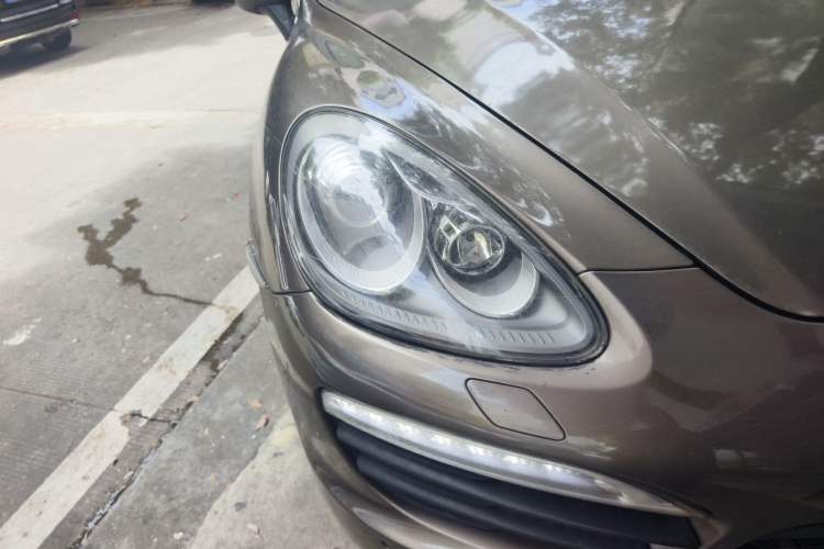 Used Porsche Cayenne 2011 Cayenne 3.0T Right Front Headlight