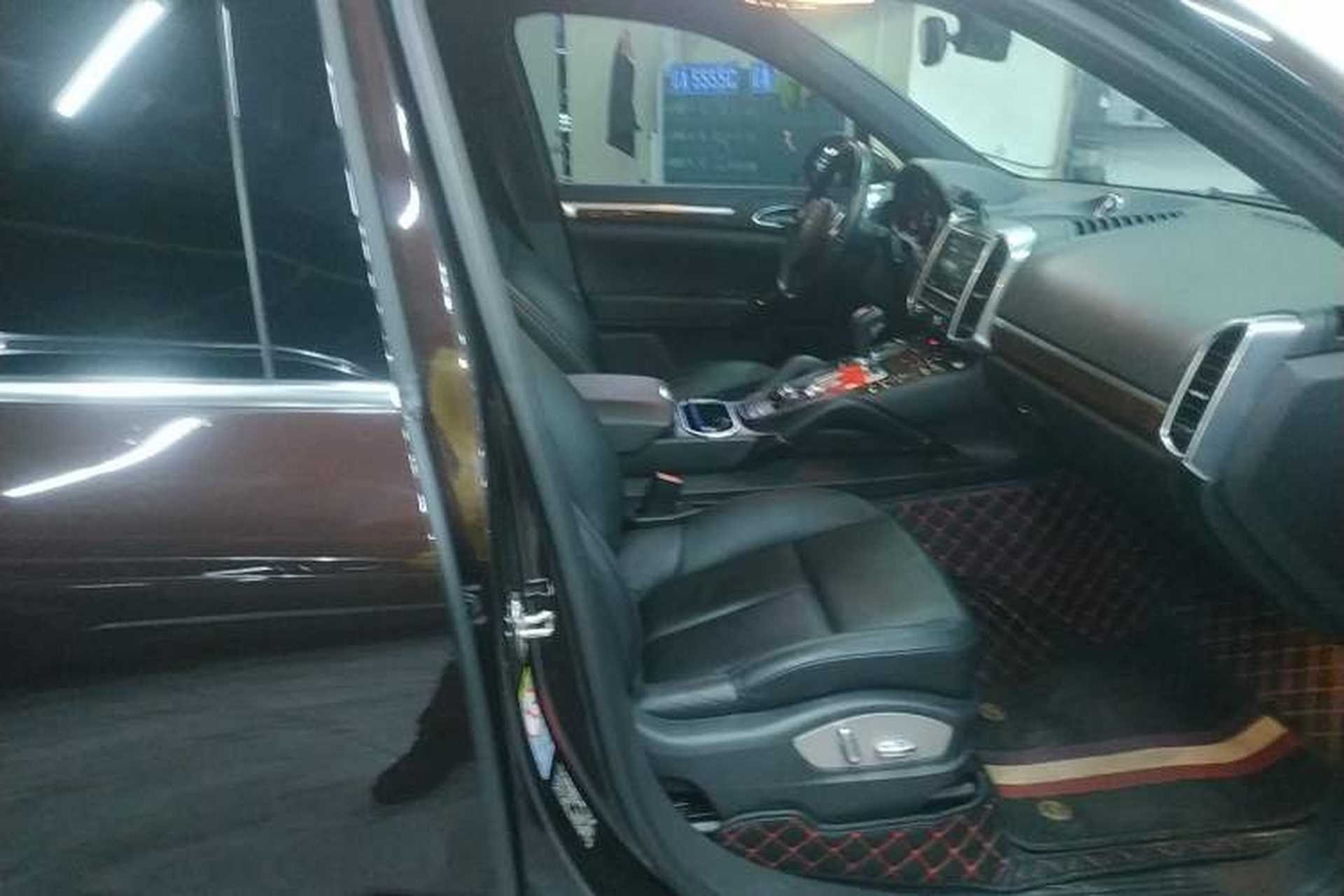 Used Porsche Cayenne 2011 Cayenne 3.0T Right Front Seat
