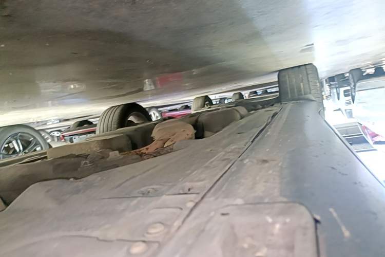 Used Porsche Cayenne 2011 Cayenne 3.0T Right Side Sill