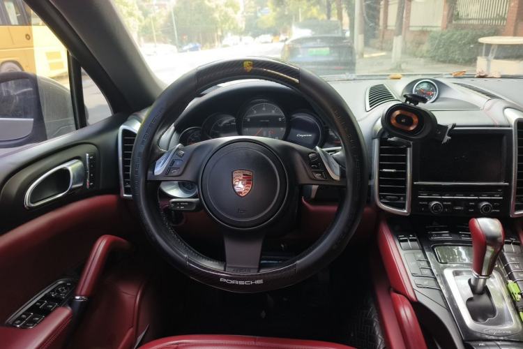 Used Porsche Cayenne 2011 Cayenne 3.0T Steering Wheel