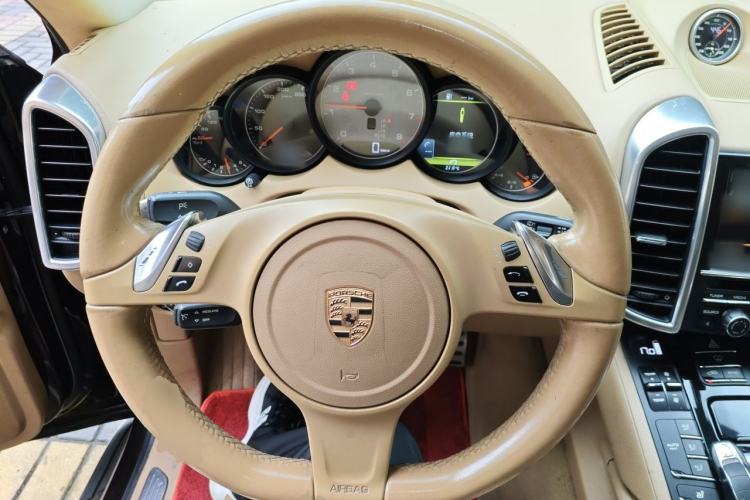 Used Porsche Cayenne 2011 Cayenne S 4.8L Steering Wheel