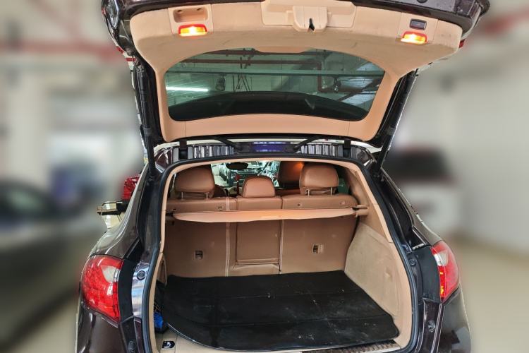 Used Porsche Cayenne 2011 Cayenne 3.0T Trunk