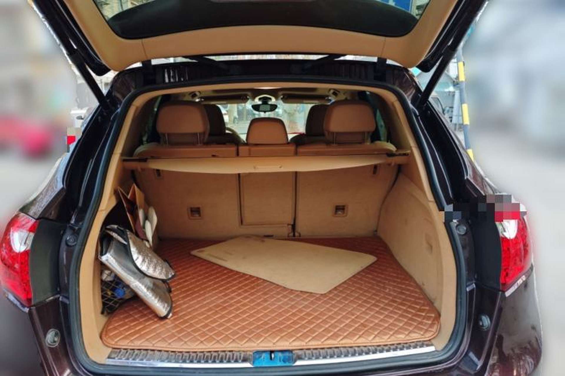 Used Porsche Cayenne 2011 Cayenne S 4.8L Trunk