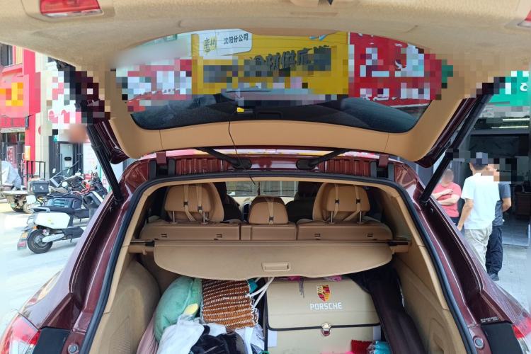 Used Porsche Cayenne 2011 Cayenne S Hybrid 3.0T Trunk